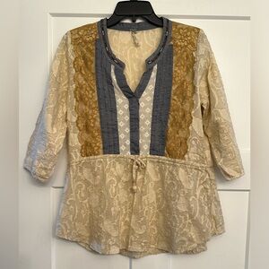 BKE Beaded Neck Beige Lace Bohemian Top Blue Wheat White Size M Boho Women’s